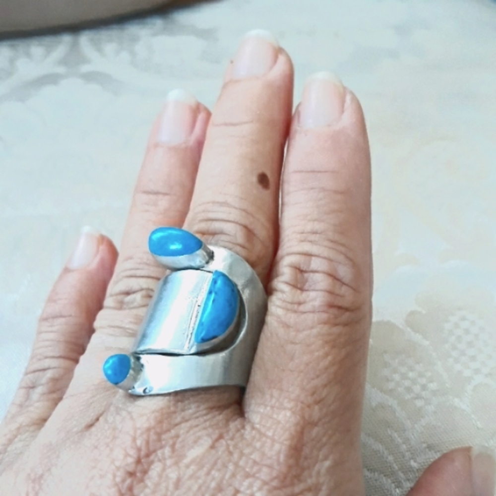 Turquoise Adjustable Ring - image 1
